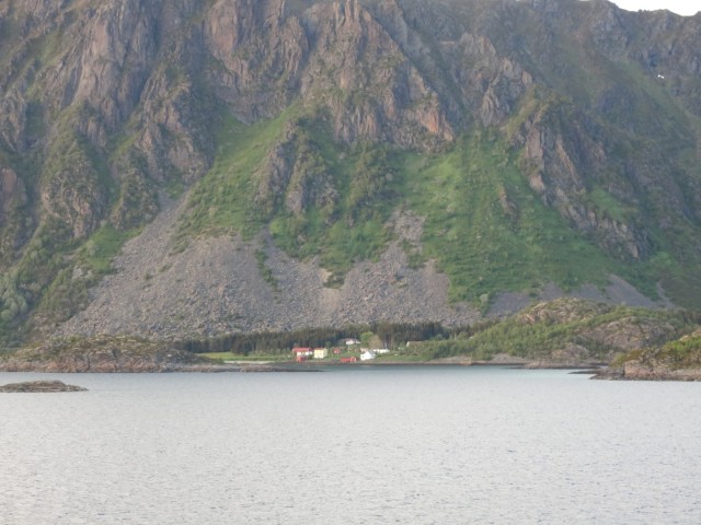 Hurtigruten_2015-06-20_22-22-1